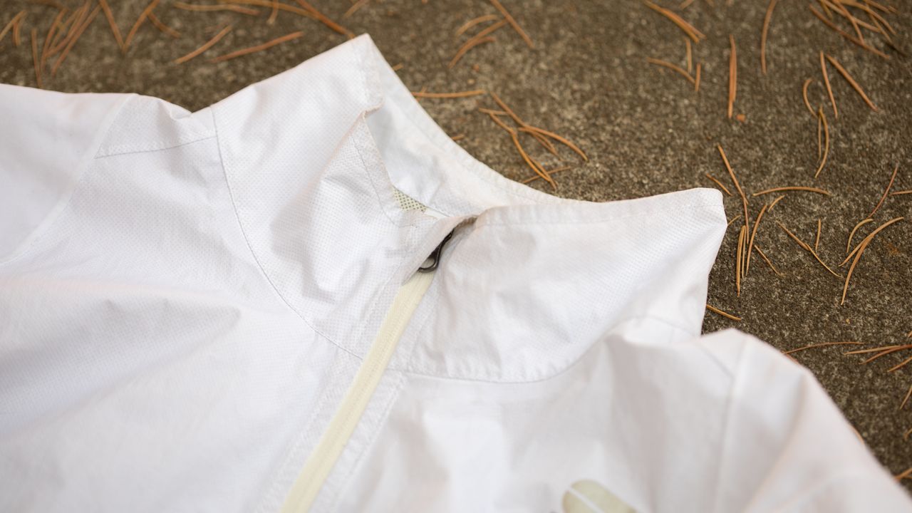Sportful Hot Pack No Rain jacket collar detail