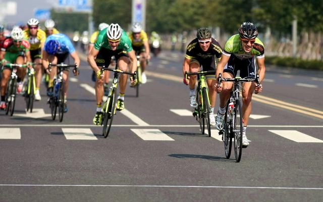 Time bonuses are hotly contested at the Tour of Taihu Lake.