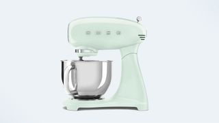 Smeg retro SMF30 stand mixer