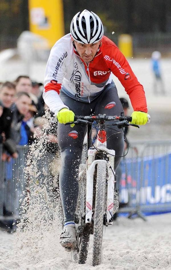 Johan Museeuw on the sand