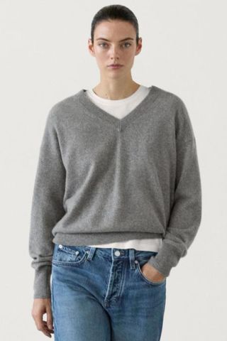 Massimo Dutti 100% Cashmere V-neck Sweater