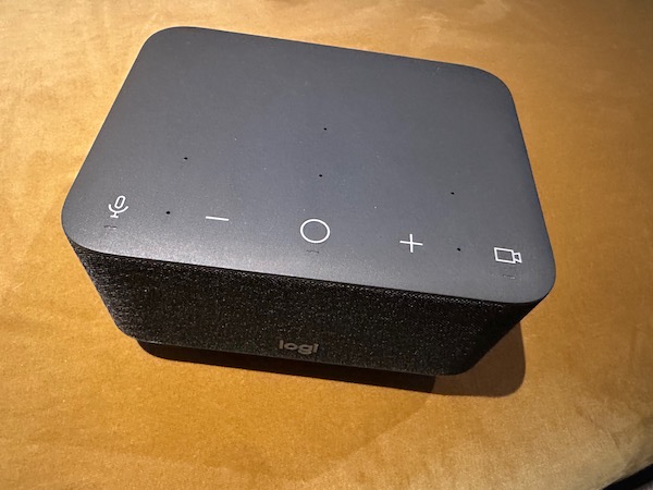 Logitech Logi Dock