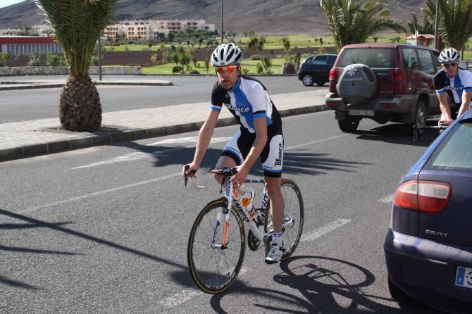 Bram Tankink models the new Blanco kit.