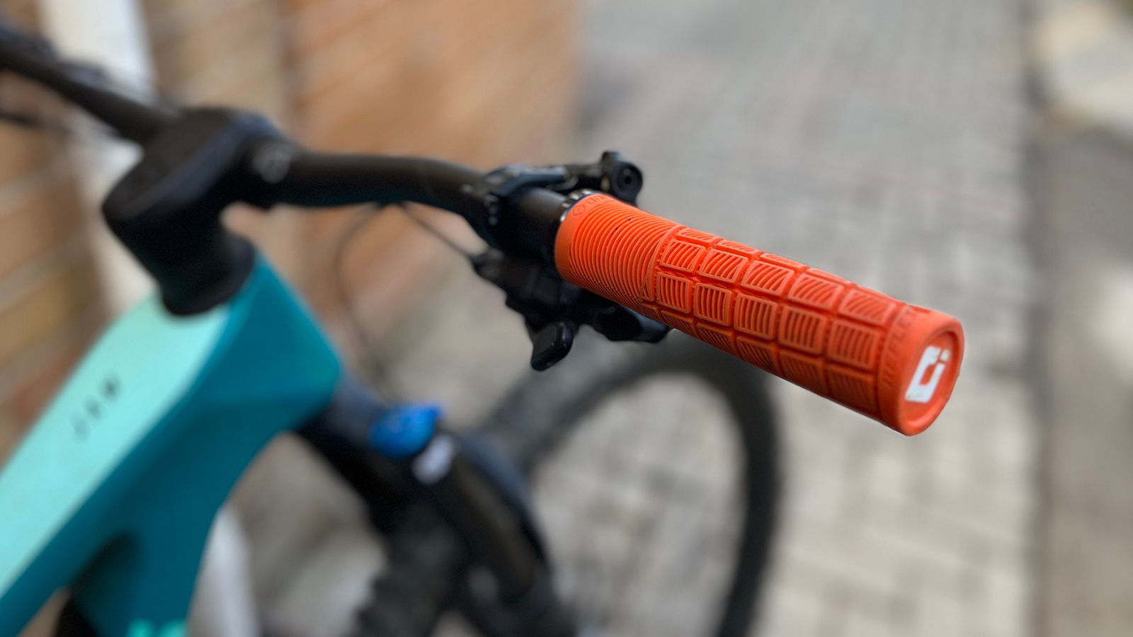 ODI Reflex grip – how many features can you pack into a mountain bike ...
