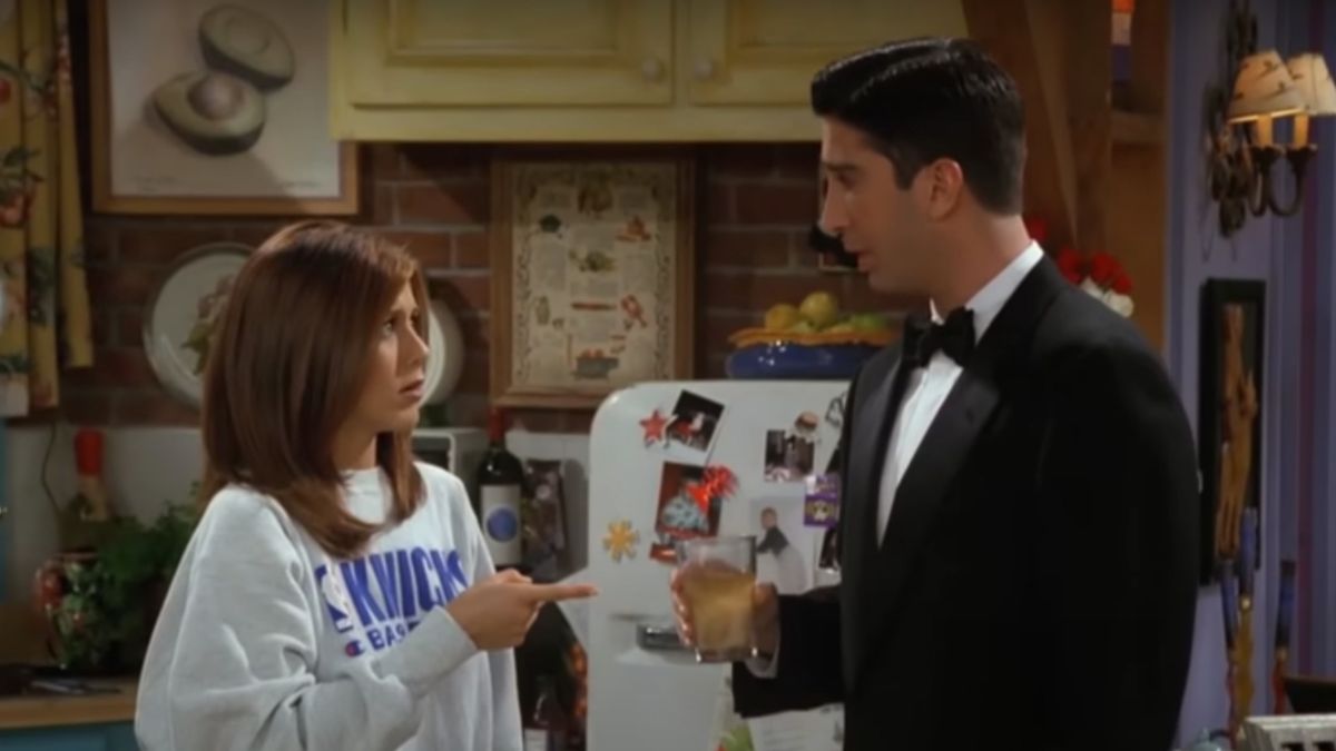 Jennifer Aniston and David Schwimmer as Rachel and Ross on Friends