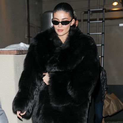 Kendall Jenner, Kylie Jenner, and Hailey Bieber met for dinner at Casa Tua in Aspen on Saturday, Jan. 18.