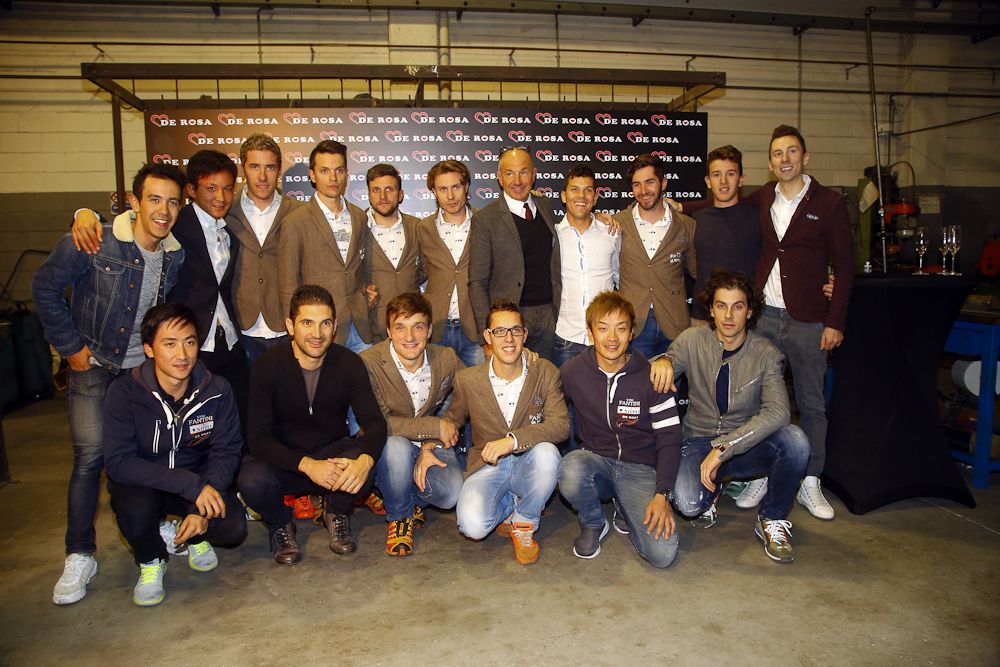 2017 Nippo - Vini Fantini riders in the De Rosa factory