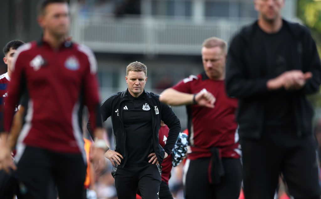 Eddie Howe, Manager of Newcastle United, reacts after the Premier League match between Fulham FC and Newcastle United FC at Craven Cottage on September 21, 2024 in London, England.