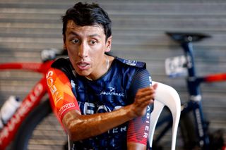 Egan Bernal continues to struggle with a knee injury