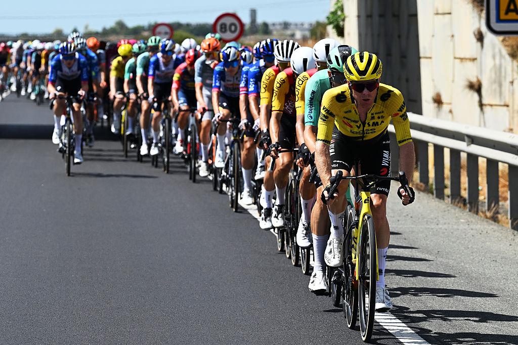 SEVILLA, SPAIN - SEPTEMBER 09: Steven Kruijswijk of Netherlands and Team Visma | Lease a Bike leads the peloton during the La Vuelta - 81st Tour of Spain 202, Stage 17 a 185km stage from Dos Hermanas to Sevilla / #UCIWT / stage from on September 09, 2026 in Sevilla, Spain. (Photo by Tim de Waele/Getty Images)