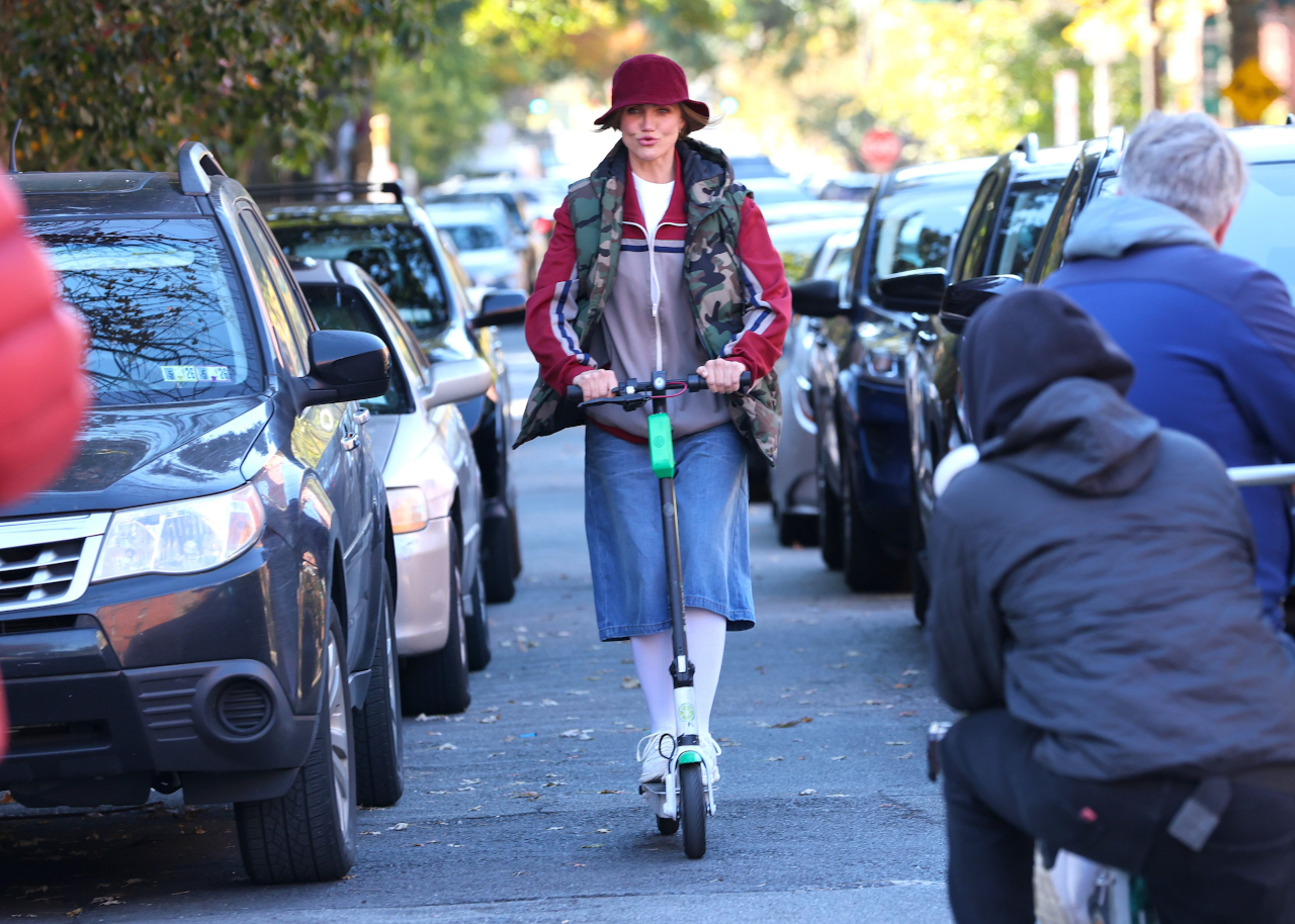 JERSEY CITY, NJ - OCTOBER 27: Cameron Diaz is seen at the "Bad Day" movie set on October 27, 2025 in Jersey City, New Jersey.