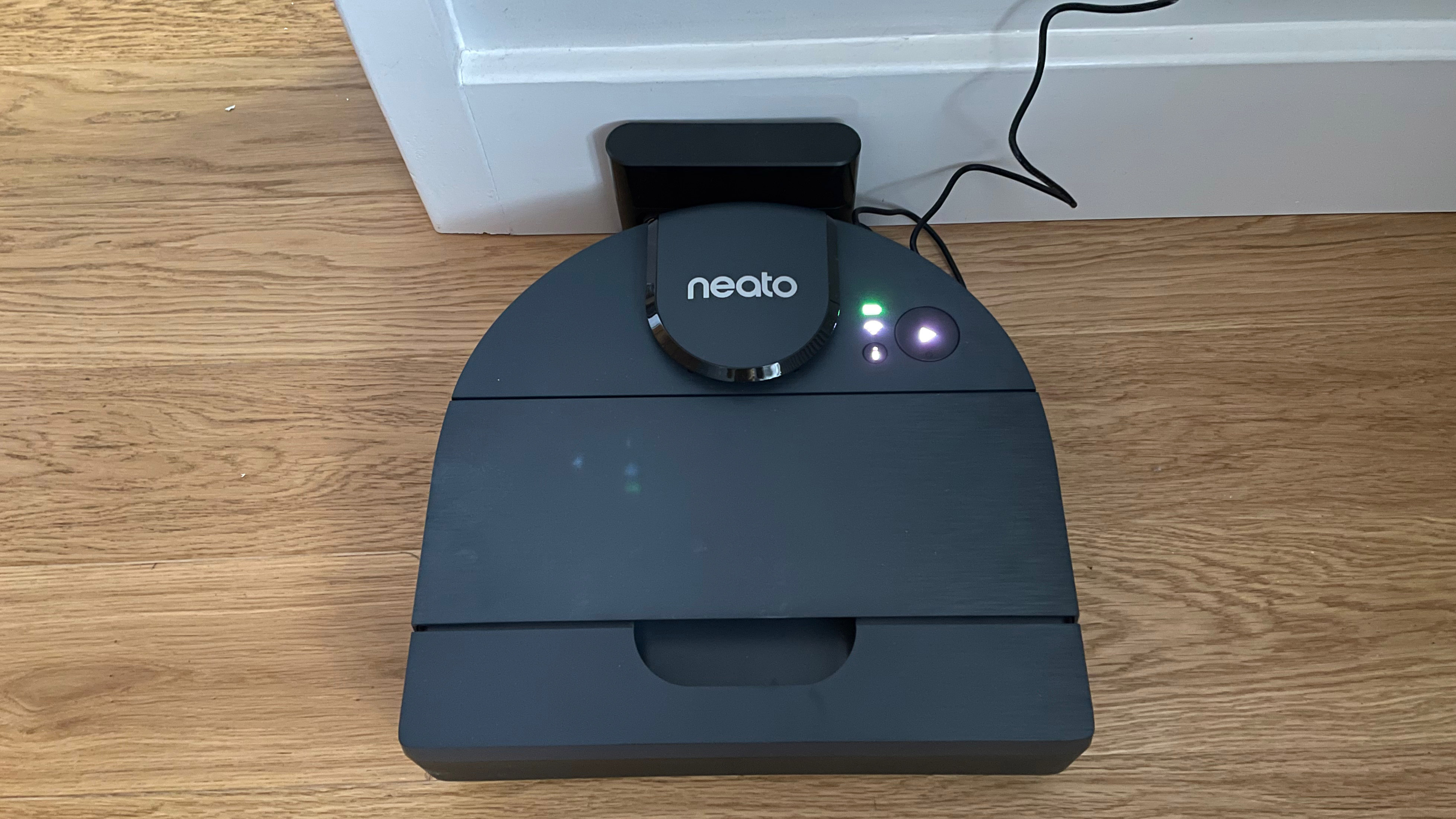 The Neato D8 on charge