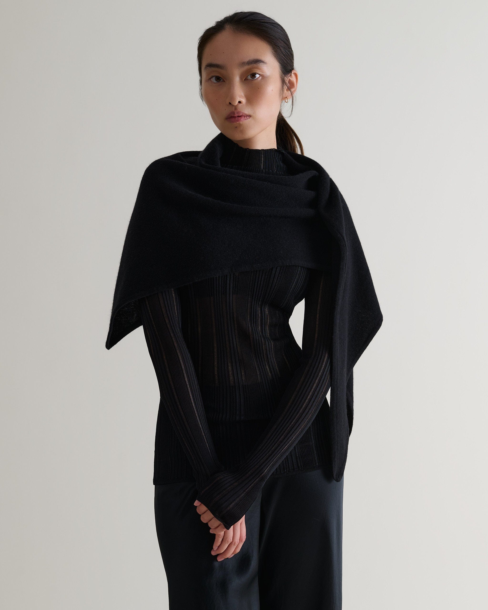 Women&#039;s Cashmere Merino Bandana - Black