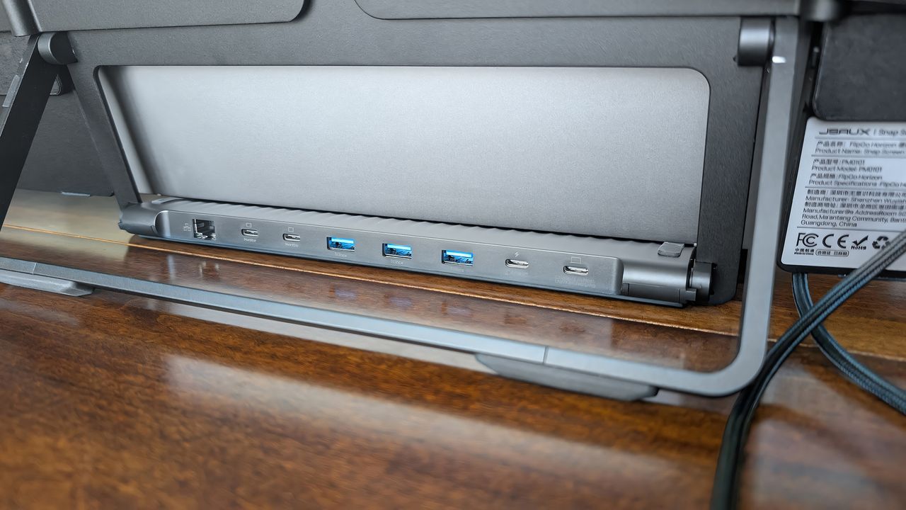 A closeup of the ports on the back of the JSAUX FlipGo Horizon Pro Snap Stand Pro.