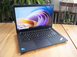 Lenovo Thinkpad T14 Gen2 Review