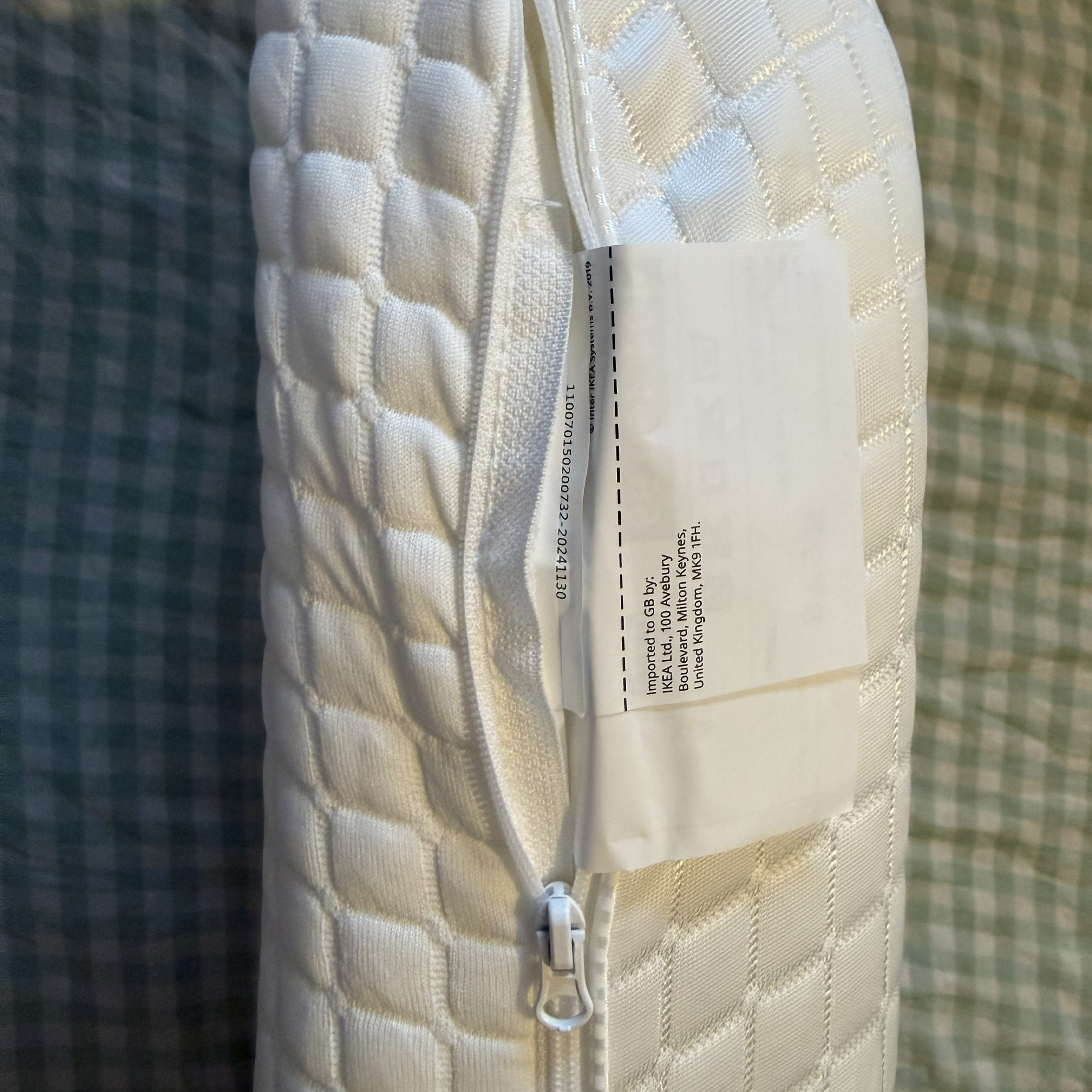 The IKEA KLUBBSPORRE pillow being tested at home