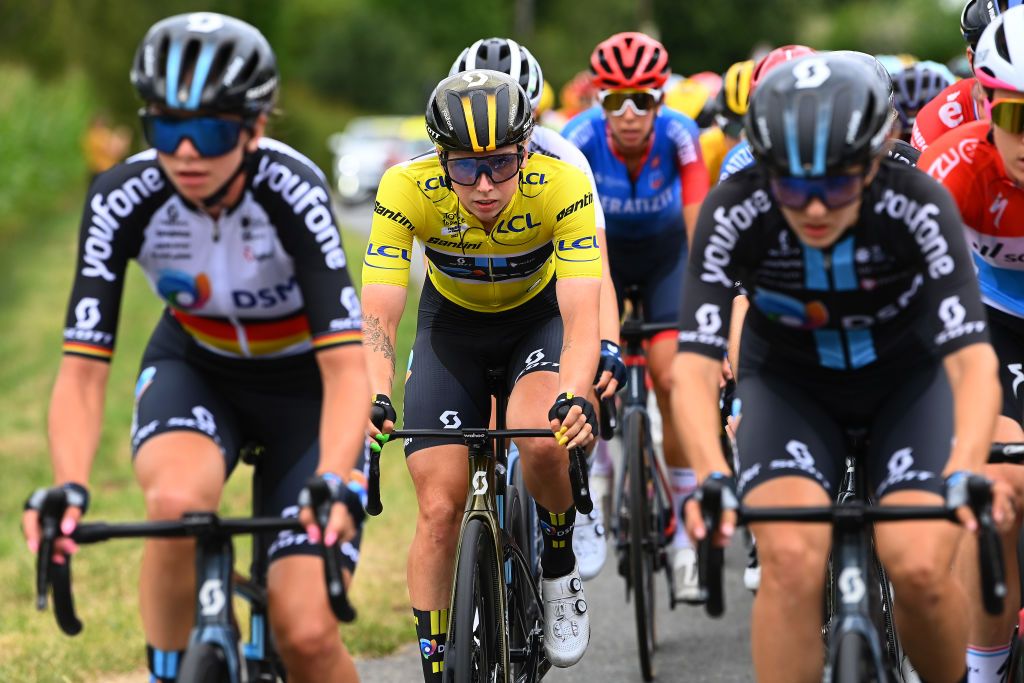 Lorena Wiebes surrounded by her DSM team during stage two of the 2022 Tour de France Femmes