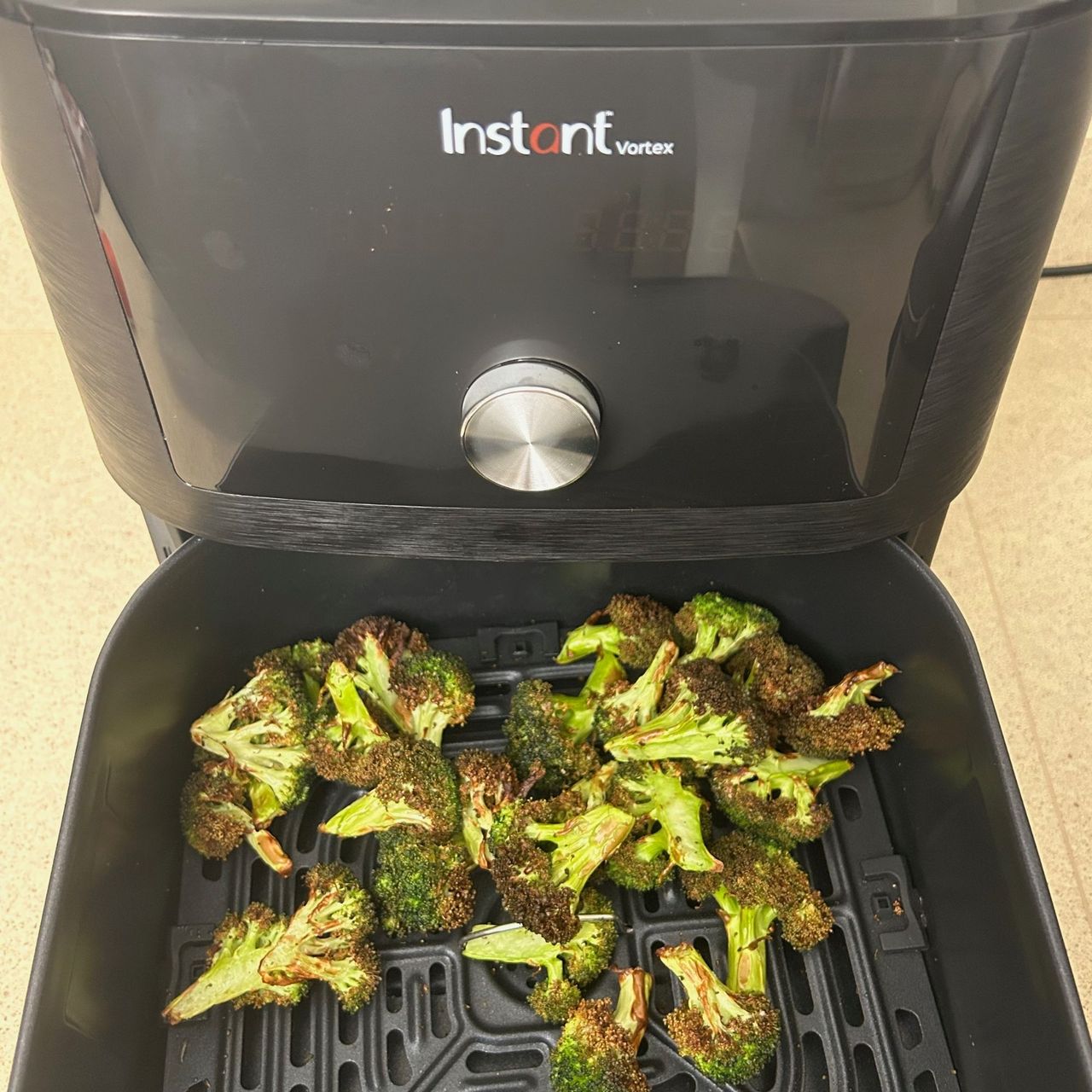 Instant Vortex 4 in 1 Air Fryer review a great air fryer on a budget