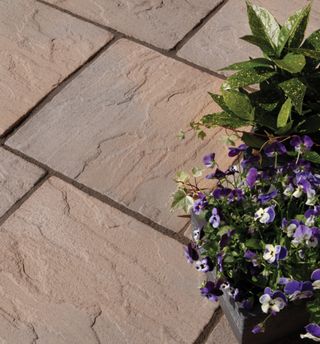 eco paving tips: ideas for hard landscaping