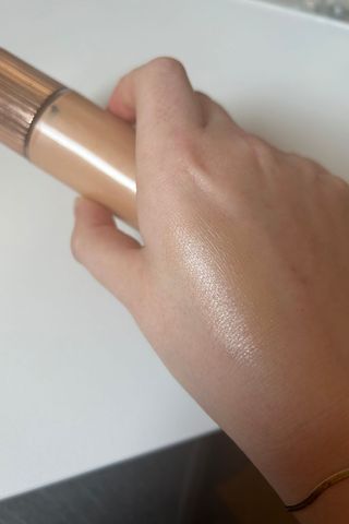 Charlotte Tilbury Flawless Filter swatch