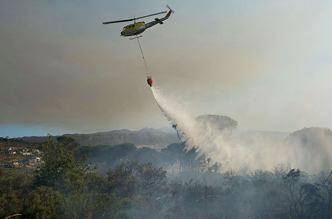 south africa fire, somerset west, vergelegen
