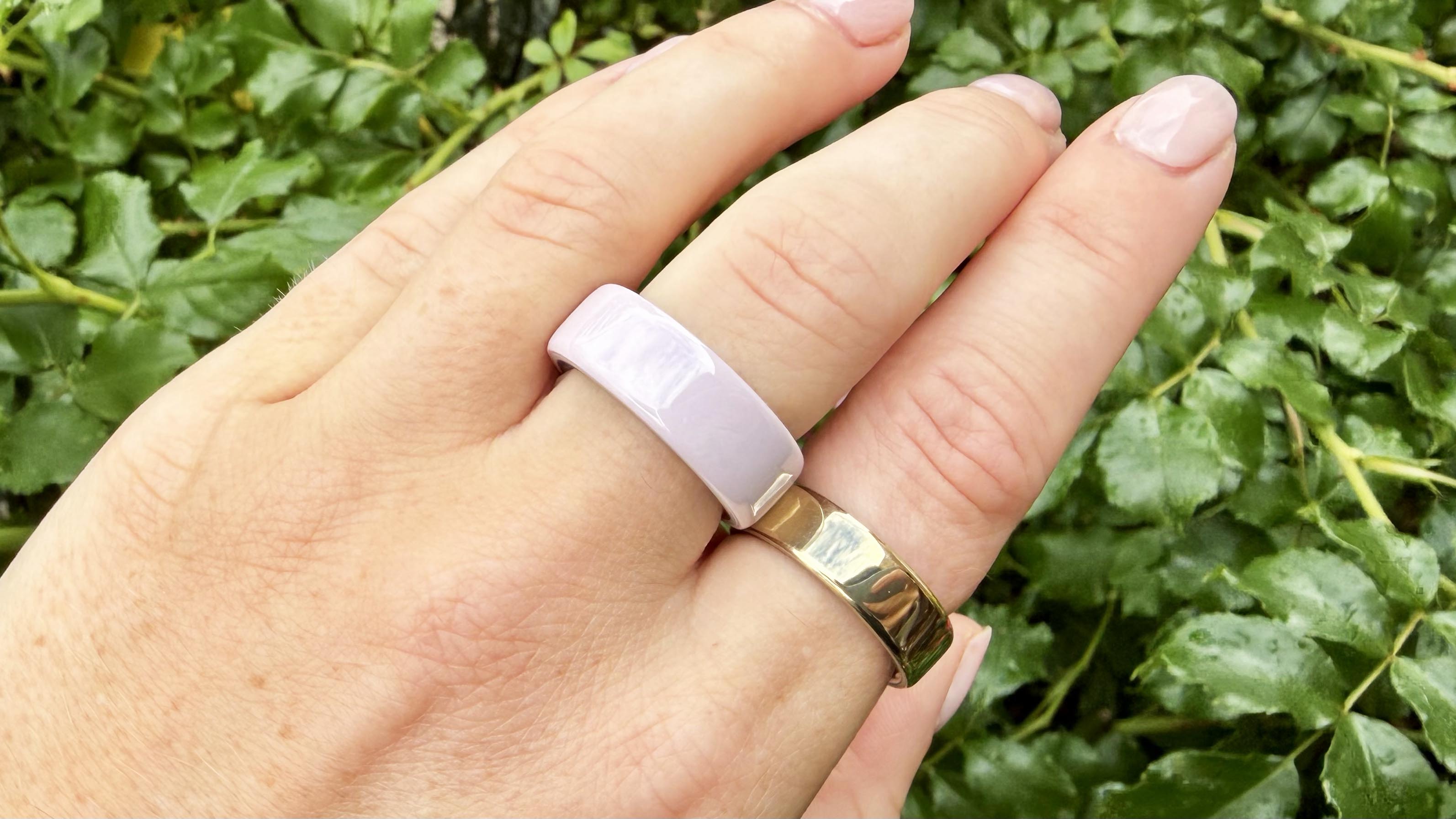 photos of the Oura Ring 5