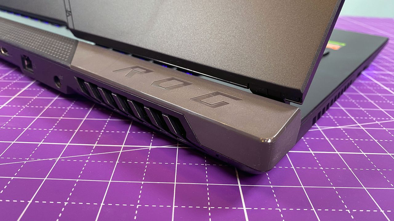 Asus ROG Strix Scar 17 X3D