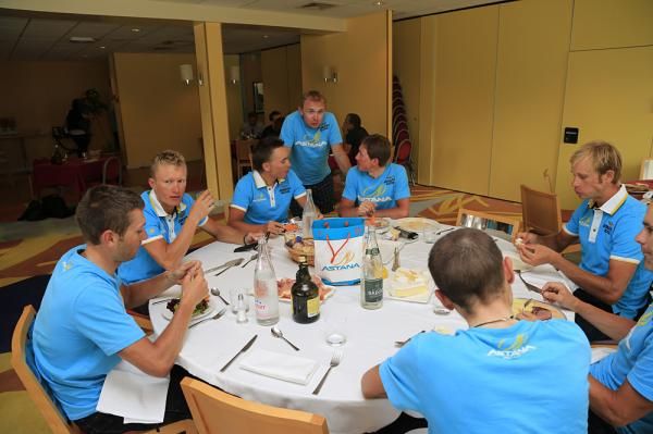 The Astana team has a meeting