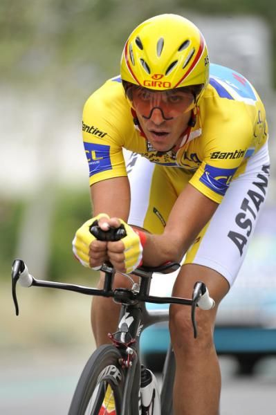 Alberto Contador (Astana) couldn't get into a good rhythm during the 49km time trial and surrendered the race lead.