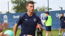 Laurent Koscielny takes part in his first training session as a Bordeaux player 