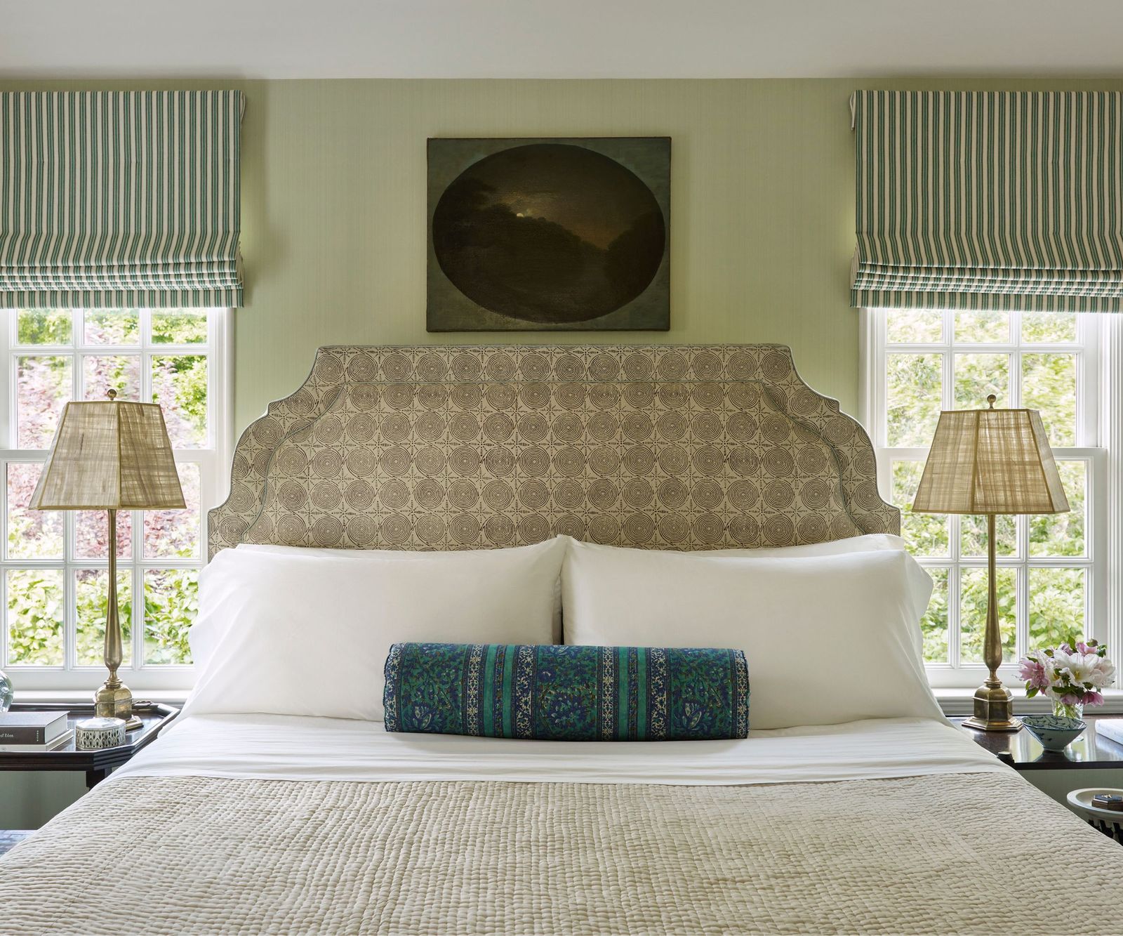 7 headboard trends to follow in 2025 | Homes and Gardens
