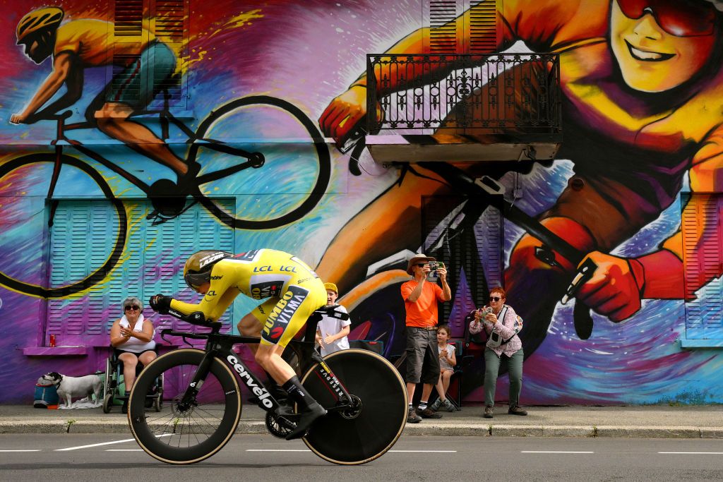 COMBLOUX FRANCE JULY 18 EDITORS NOTE Alternate crop Jonas Vingegaard of Denmark and Team JumboVisma Yellow Leader Jersey sprints during the stage sixteen of the 110th Tour de France 2023 a 224km individual climbing time trial stage from Passy to Combloux 974m UCIWT on July 18 2023 in Combloux France Photo by David RamosGetty Images