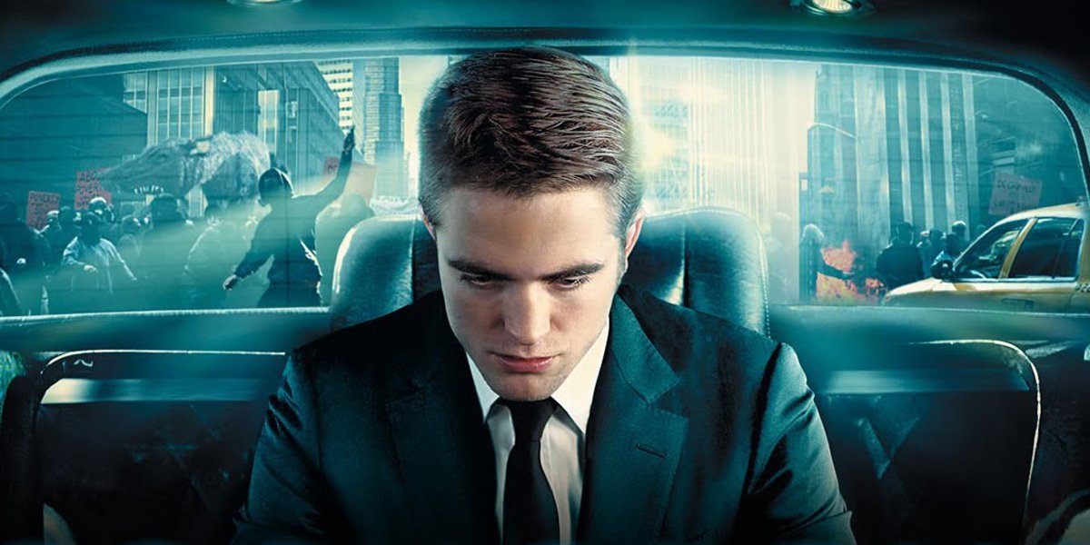 Robert Pattinson in The Batman 2021