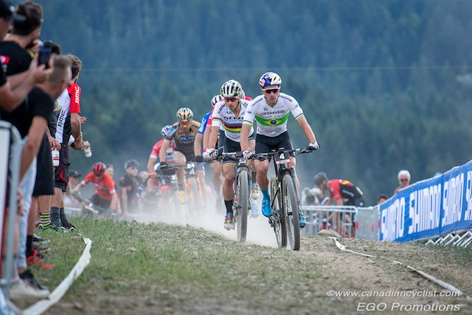 Henrique Avancini (Cannondale Factory Racing) and Nino Schurter (Scott-SRAM MTB Racing)