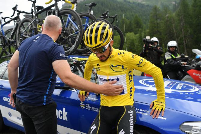 Julian Alaphilippe (Deceuninck-QuickStep) realises he has lost the leader's yellow jersey