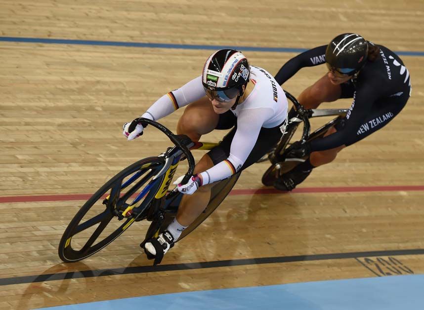 Kristina Vogel goes into the semi final of the sprint