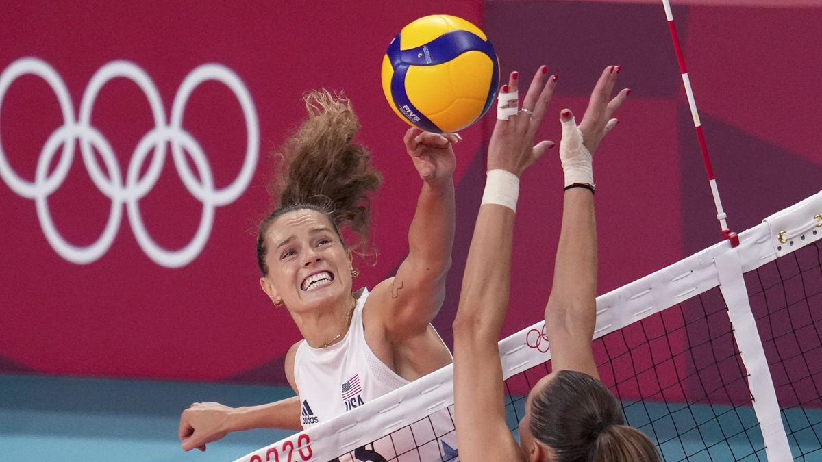 Team USA vs Italy volleyball