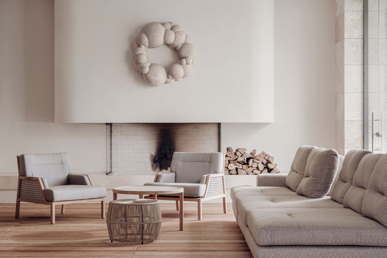 A living room with ceramic objects