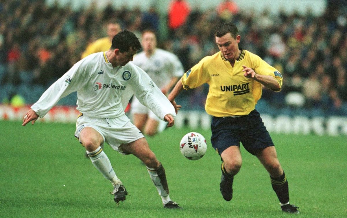 SOCCER Leeds v Oxford Utd