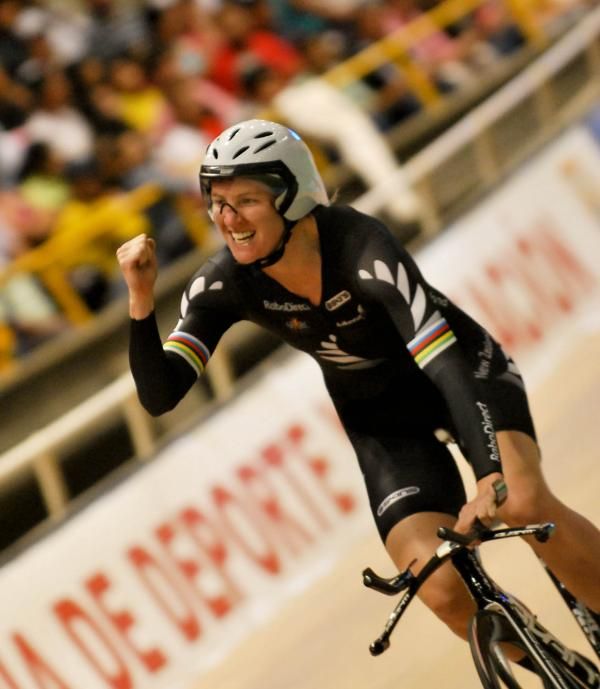 Alison Shanks (New Zealand) back on top in the pursuit