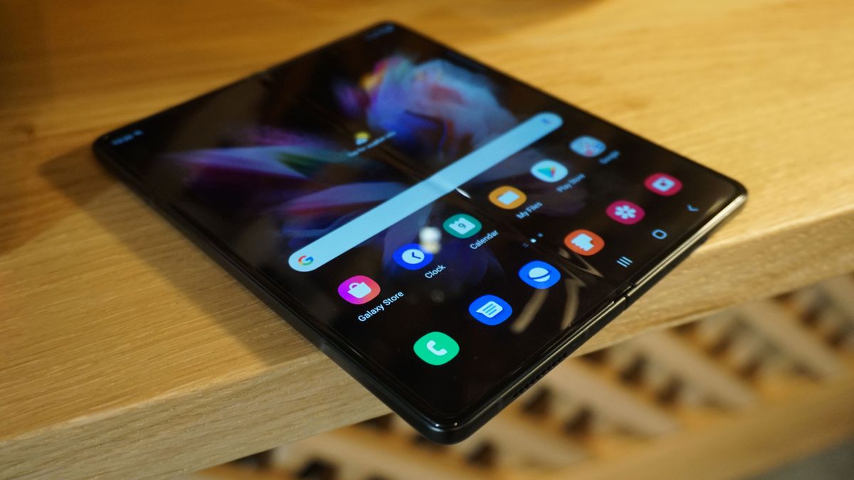 Samsung Galaxy Z Fold 3