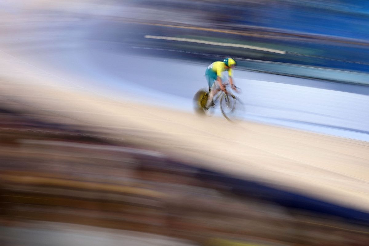 Kelland O'Brien (Australia) in the points race