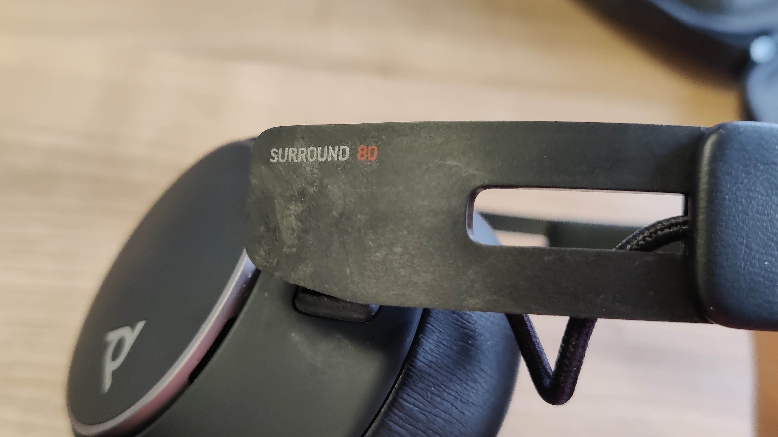 Poly Voyager Surround 80 UC