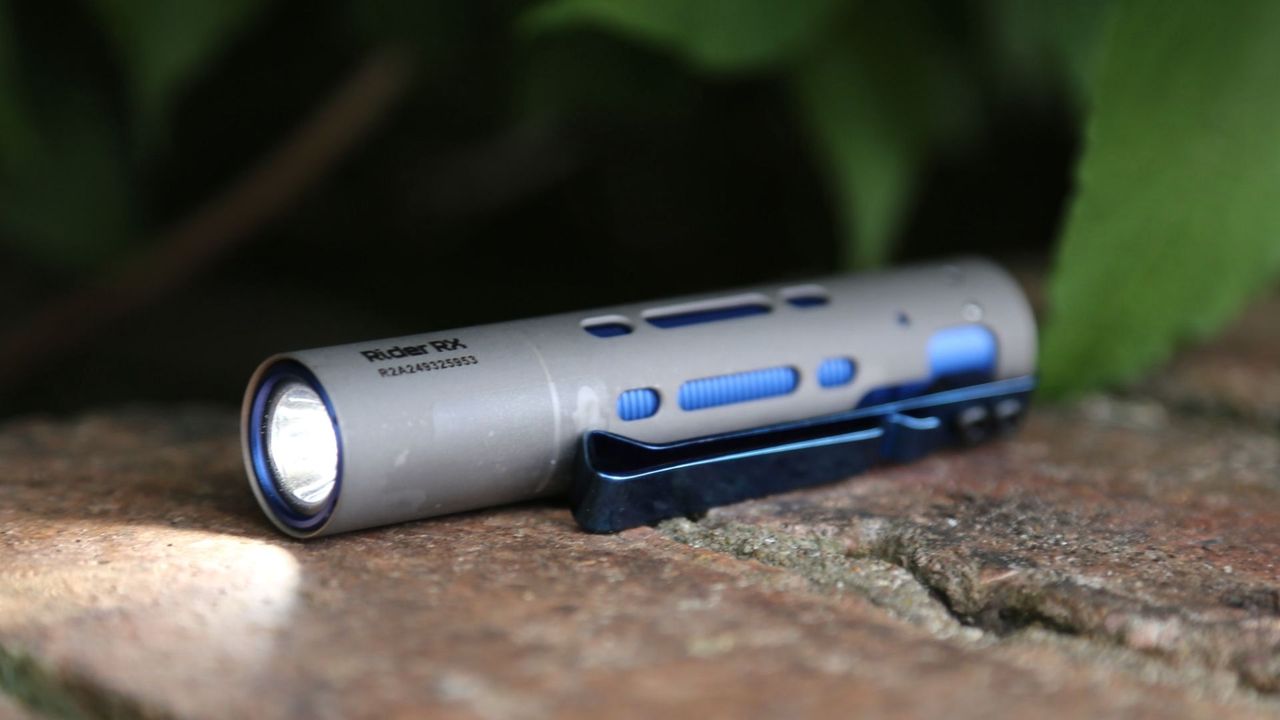 Acebeam Titanium Rider RX torch