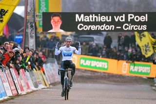 Elite Men - Van der Poel dominates Superprestige Zonhoven