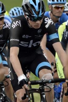 Chris Froome (Team Sky) after his fall