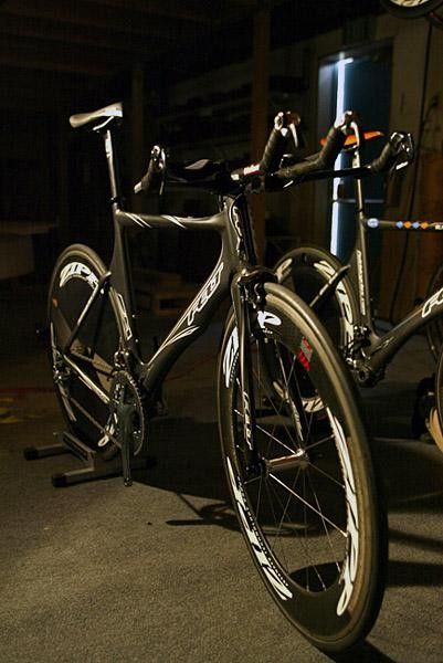 The Felt time trial bike.