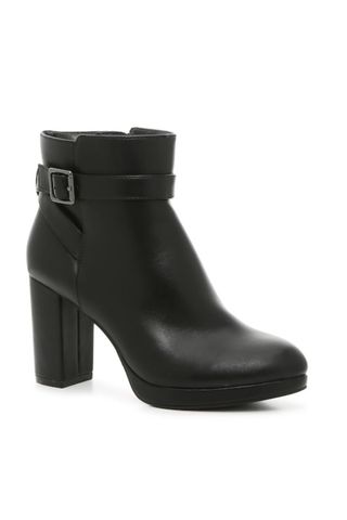 heeled black boots