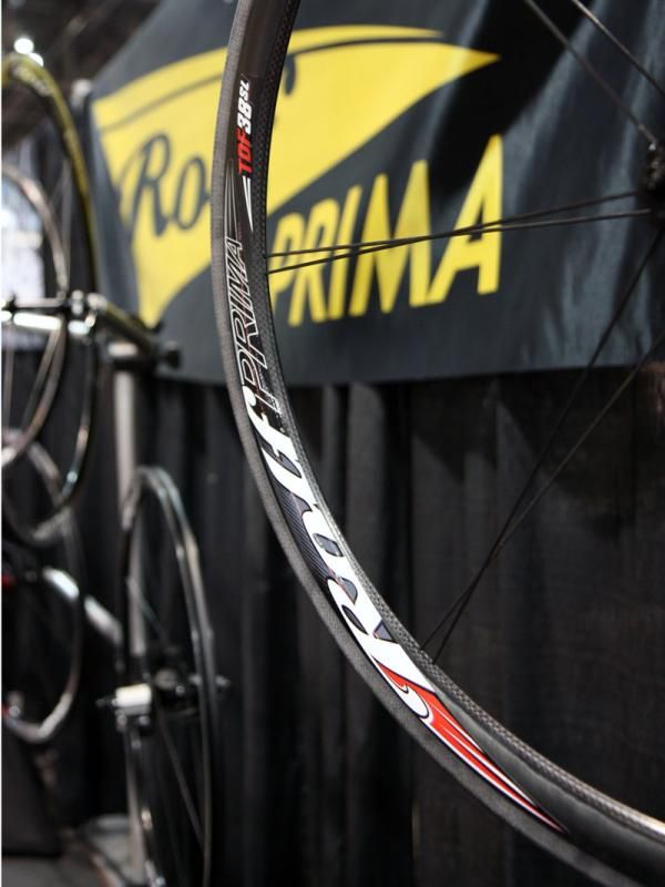 The new Rolf Prima TDF38 SL is the company's lightest wheelset at just 1,105g for the set.