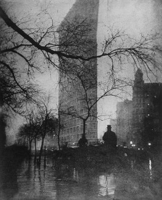 Flatiron Building. New York, 1909 (Photo by Edward Steichen/The LIFE Images Collection/Getty Images)